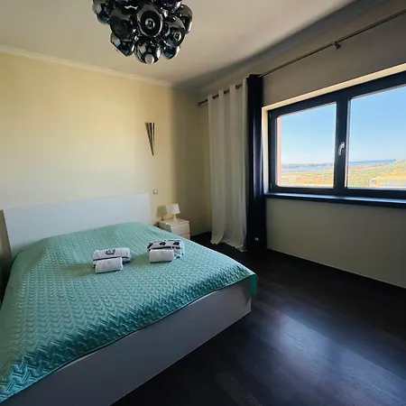 Sofiamarholidays T4 Marina View River Apartment Portimão